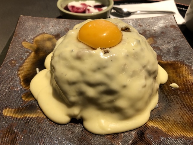 札幌 大通 スープカレーしゃば蔵 チーズたっぷりの羊だらけのキーマカレーを食べました ホクモグ